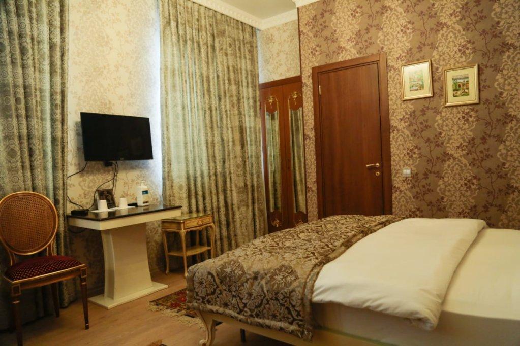 Chambers Old City Hotel Баку Экстерьер фото