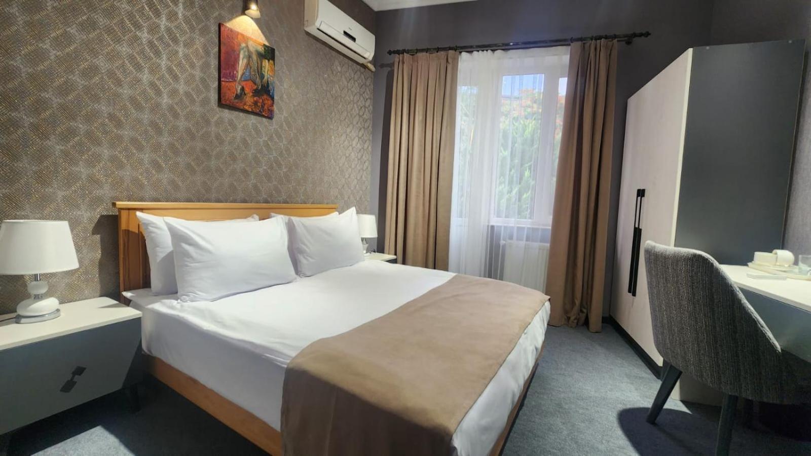 Chambers Old City Hotel Баку Экстерьер фото