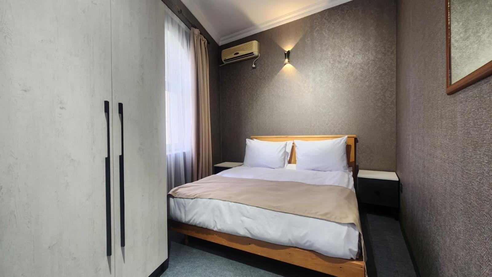 Chambers Old City Hotel Баку Экстерьер фото